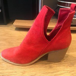 mi.im Tess Suede Bootie (Red)